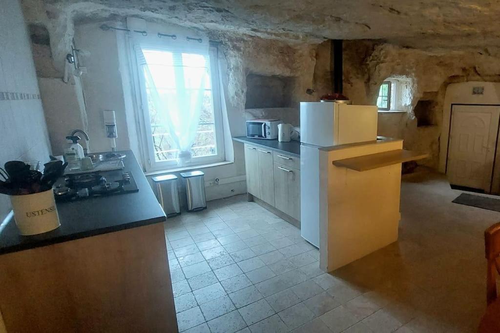 Troglo Entre Caves Et Chateaux Montlouis sur Loire Bagian luar foto