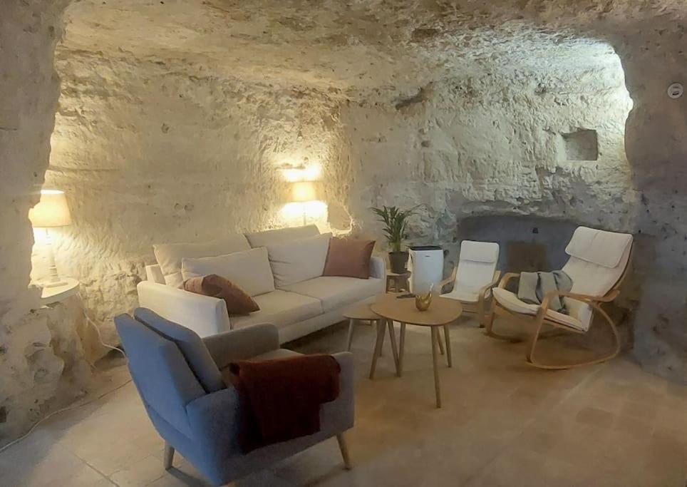 Troglo Entre Caves Et Chateaux Montlouis sur Loire Bagian luar foto